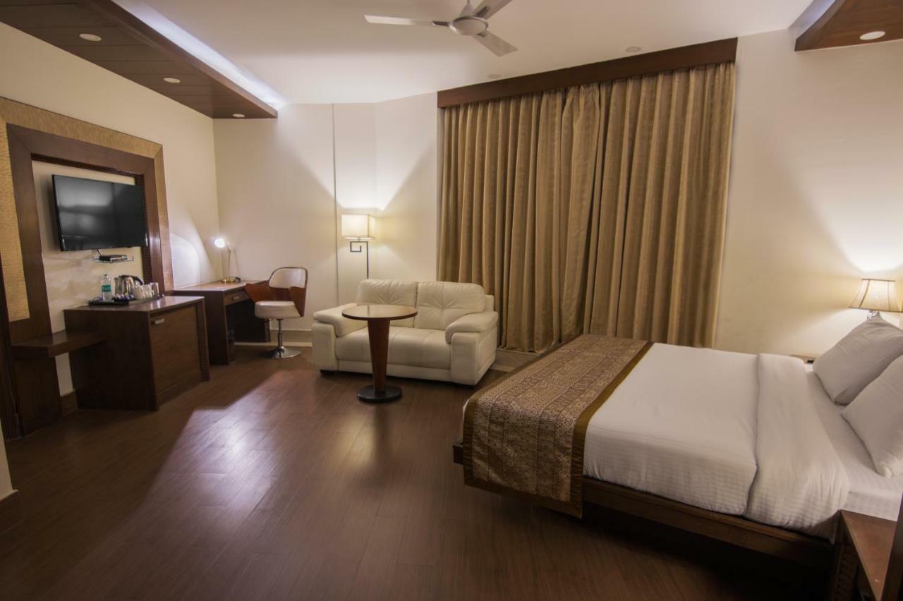 Grand Imperial Resort Mussoorie Exterior photo